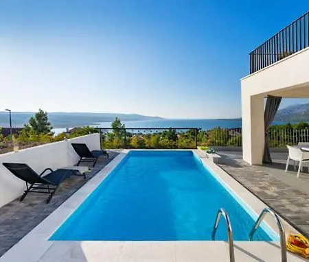 Dreamhouse